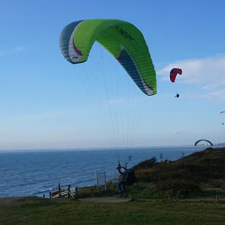 Calme Proche Avec Terrasse Sud, Parking Securise Et Equipements Complets - Fr-1-306-909 * סן-ברבן-לה-פן