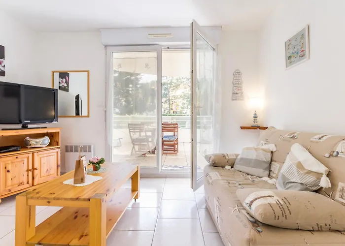 Calme Proche Avec Terrasse Sud, Parking Sécurisé Et équipements Complets - Fr-1-306-909 Saint-Brévin-les-Pins